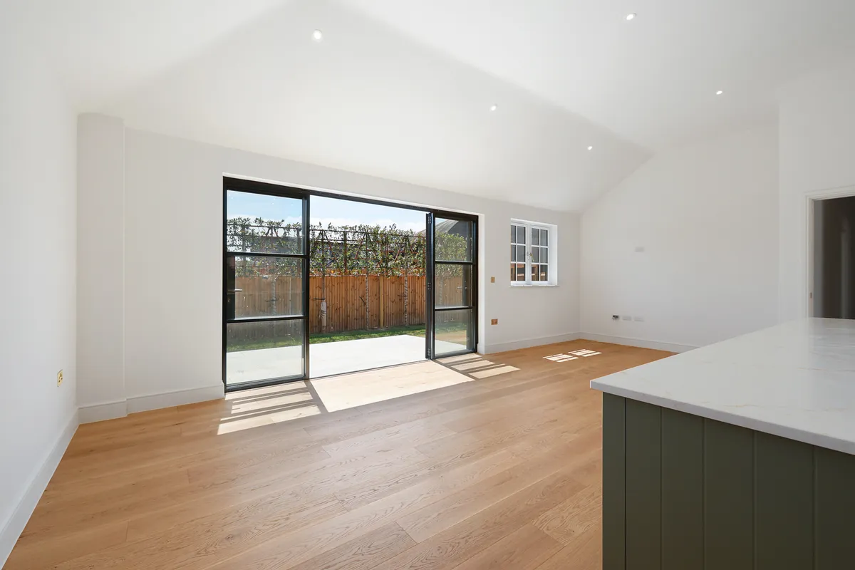 Old Farm Close, Charlwood, Surrey, RH6
