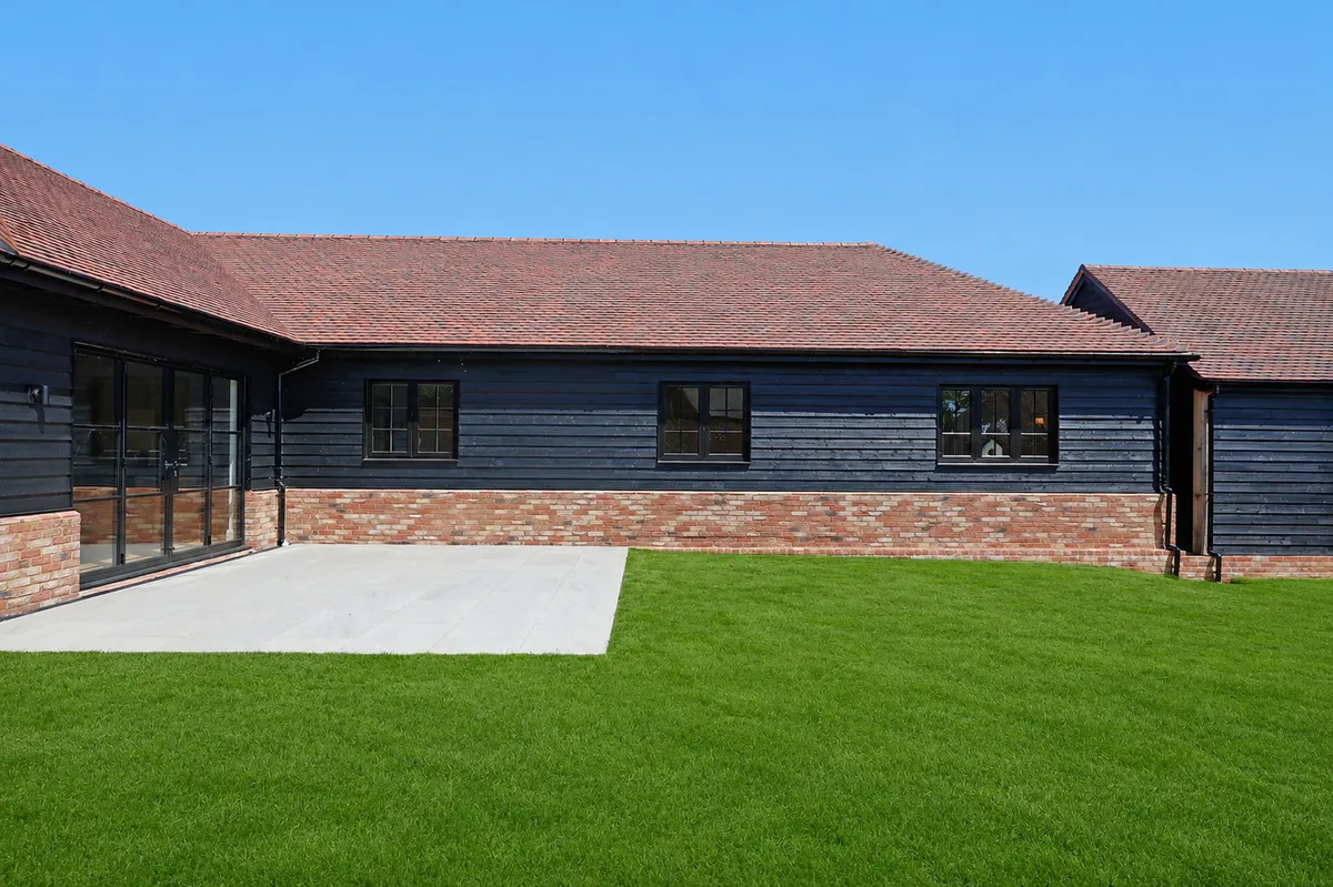 Old Farm Close, Charlwood, Surrey, RH6