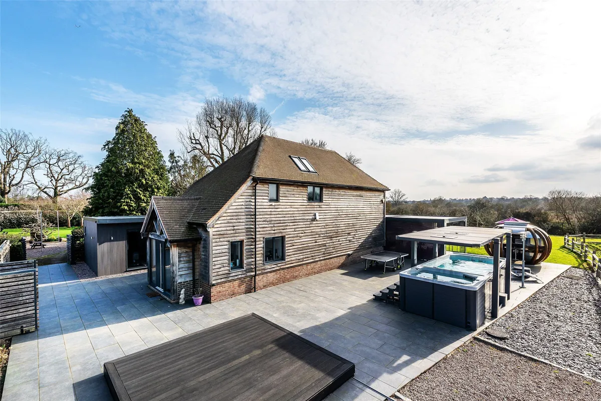 Bowerland Lane, Lingfield, Surrey, RH7