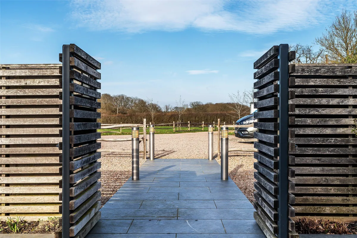 Bowerland Lane, Lingfield, Surrey, RH7