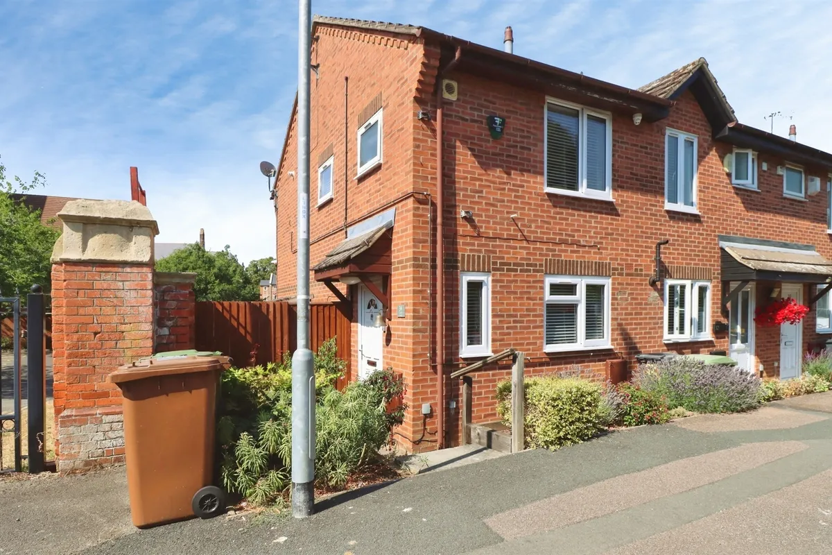 Castle Road, Wellingborough