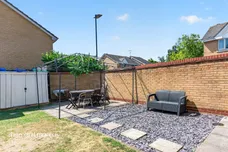 Nine Elms Close, Feltham