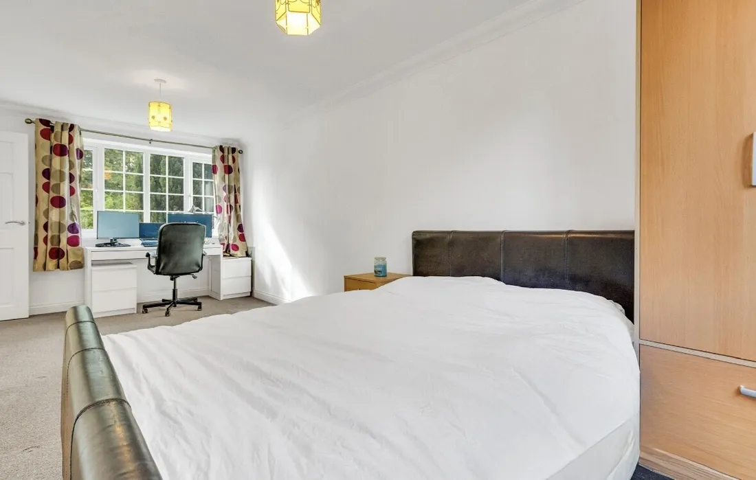 Property photo 8