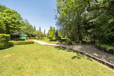 Blackhouse Road, Colgate, RH13 photo 7
