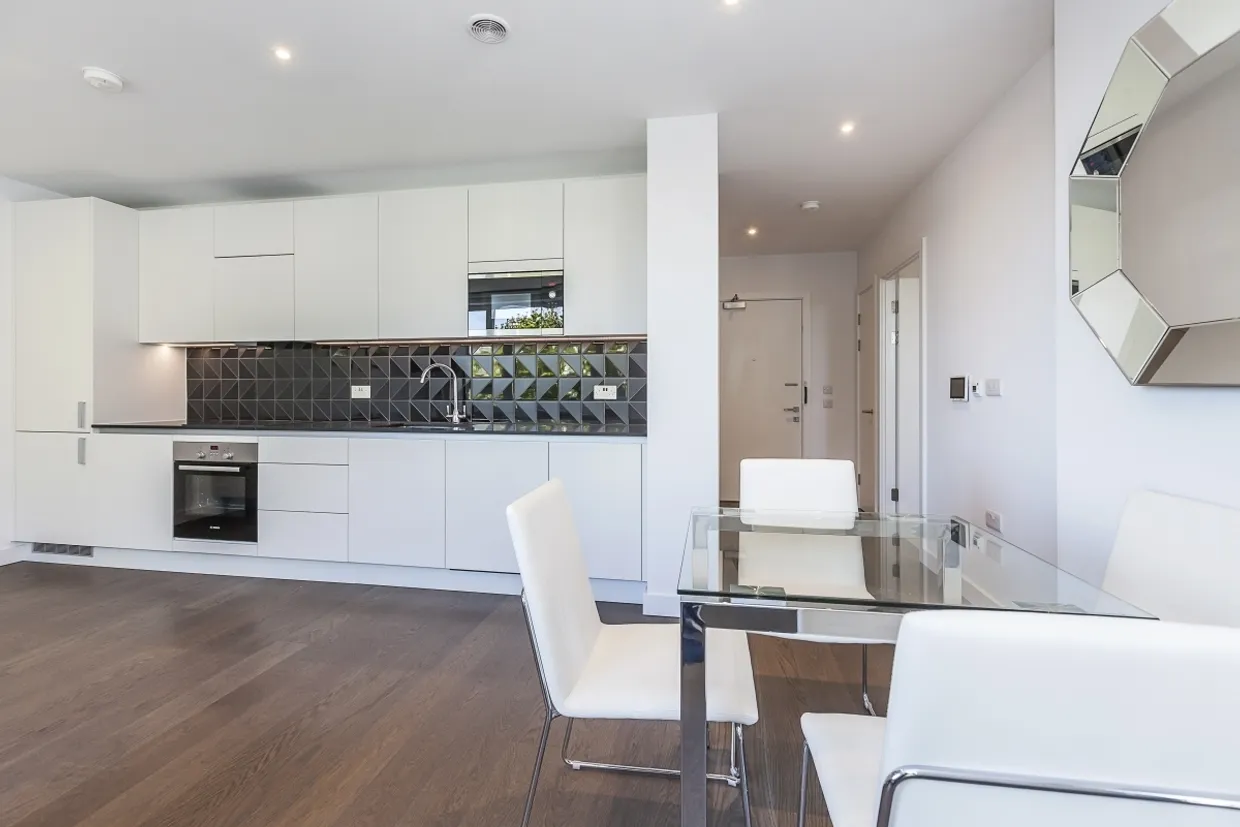 Tarling House, Elephant  Castle, SE17 photo 3