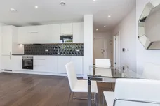 Tarling House, Elephant  Castle, SE17 photo 3