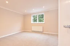 Albury Road Guildford GU1 photo 7
