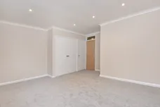 Albury Road Guildford GU1 photo 9