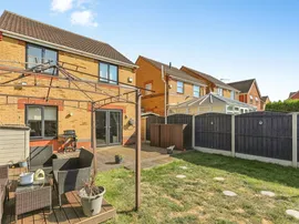 Hemmingway Close, Havercroft, Wakefield thumb 2