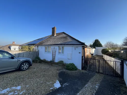 Thomson Drive, CREWKERNEphoto