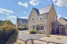 Milking Path Way, Fairford