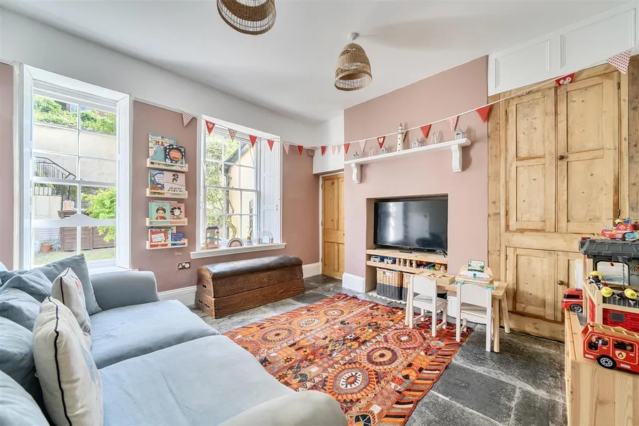 Property Image 5