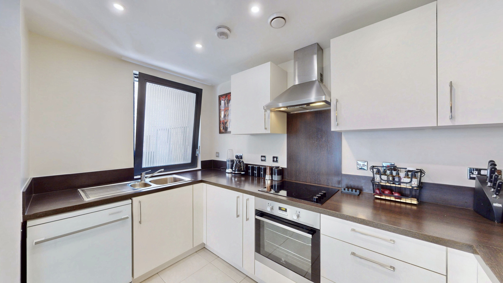 Albatross Way, London, SE16 Image 8