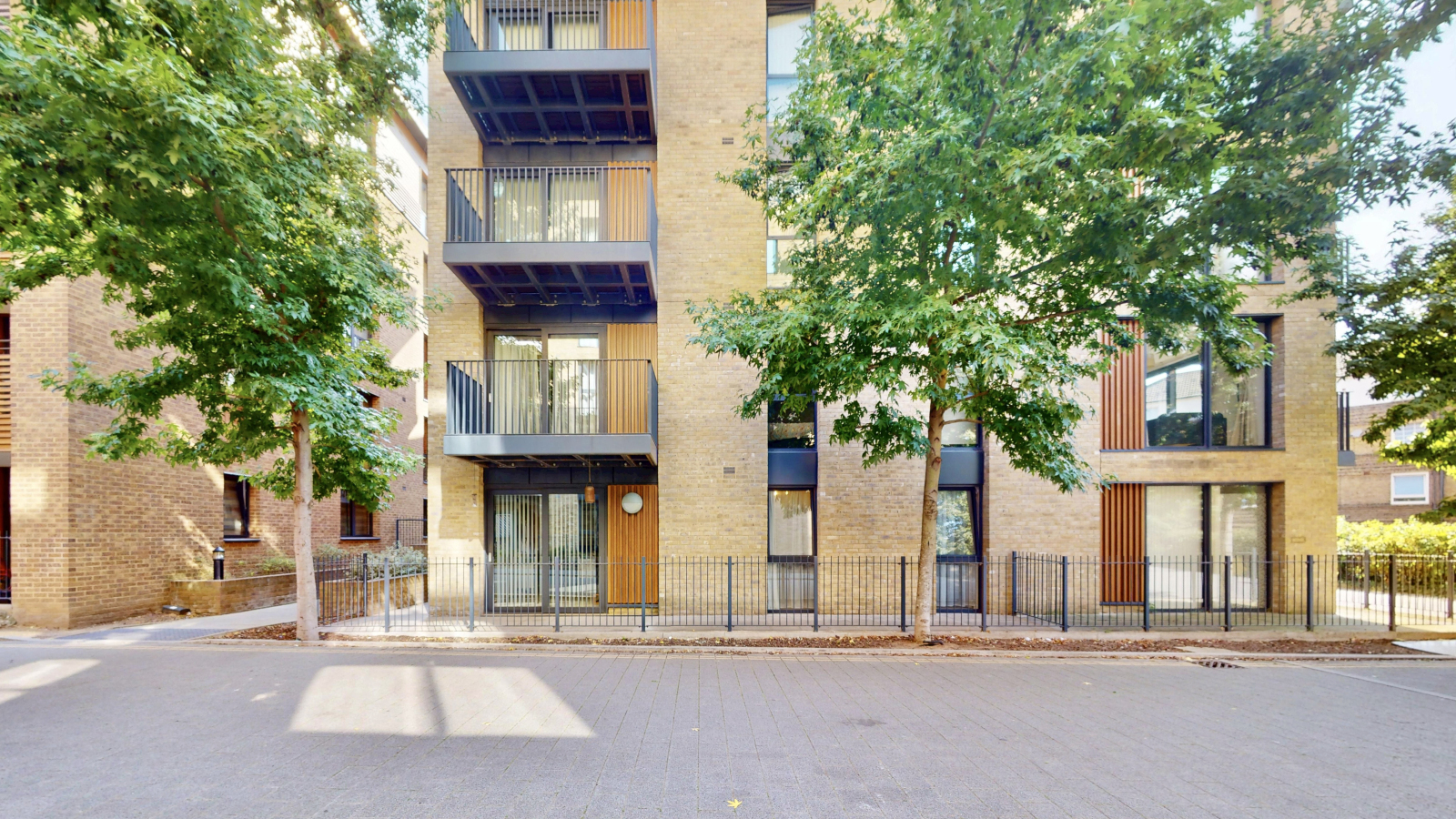 Albatross Way, London, SE16 Image 25