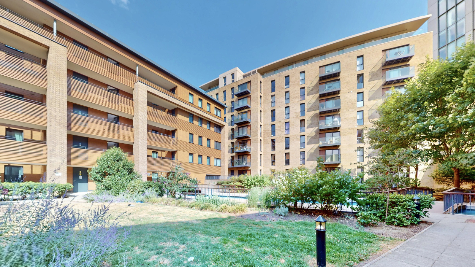 Albatross Way, London, SE16 Image 26