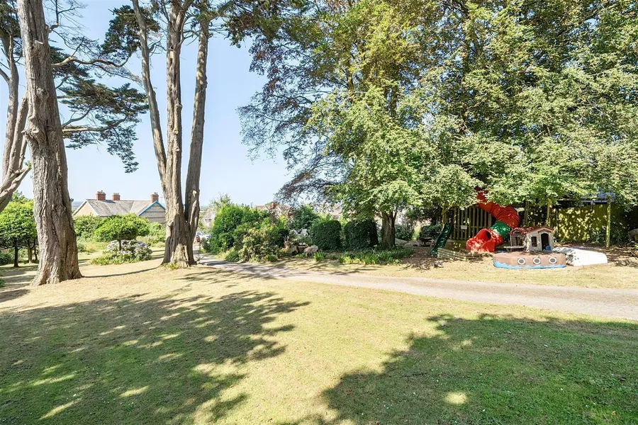 Property Image 34