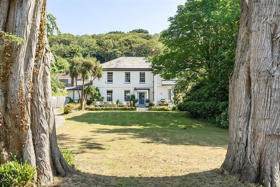 Property Image 38