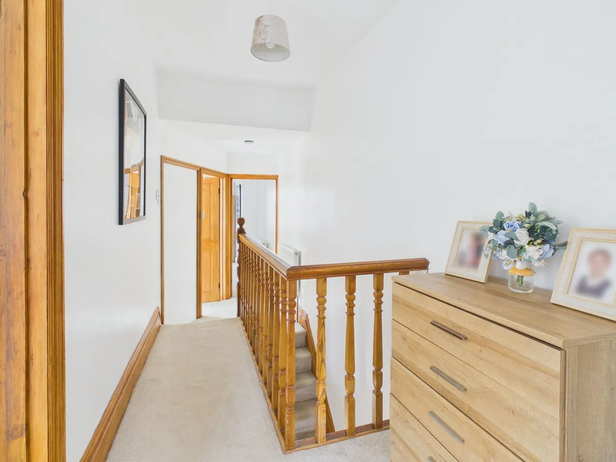 Park Crescent, Barry, CF62