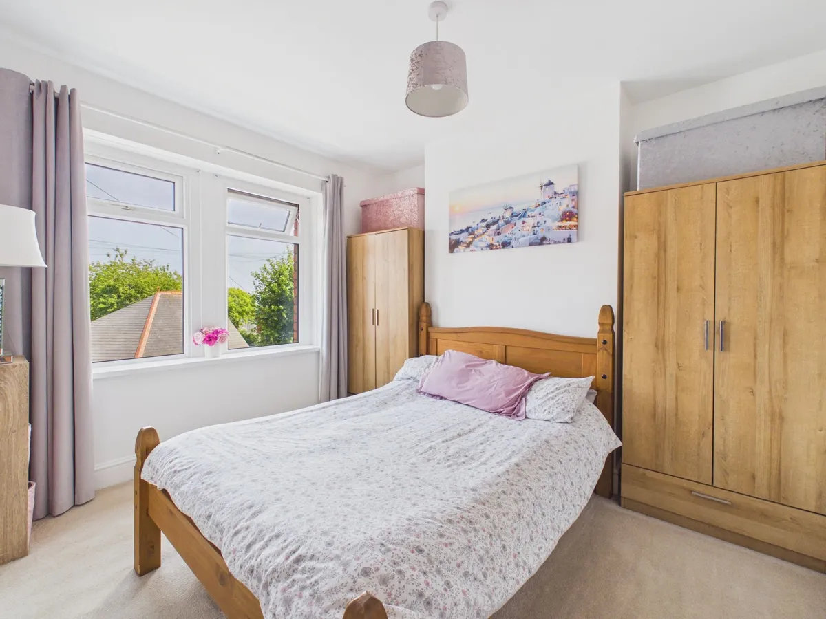 Park Crescent, Barry, CF62