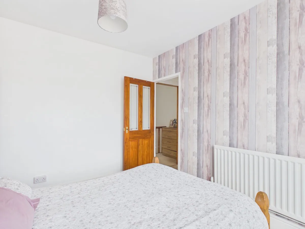 Park Crescent, Barry, CF62