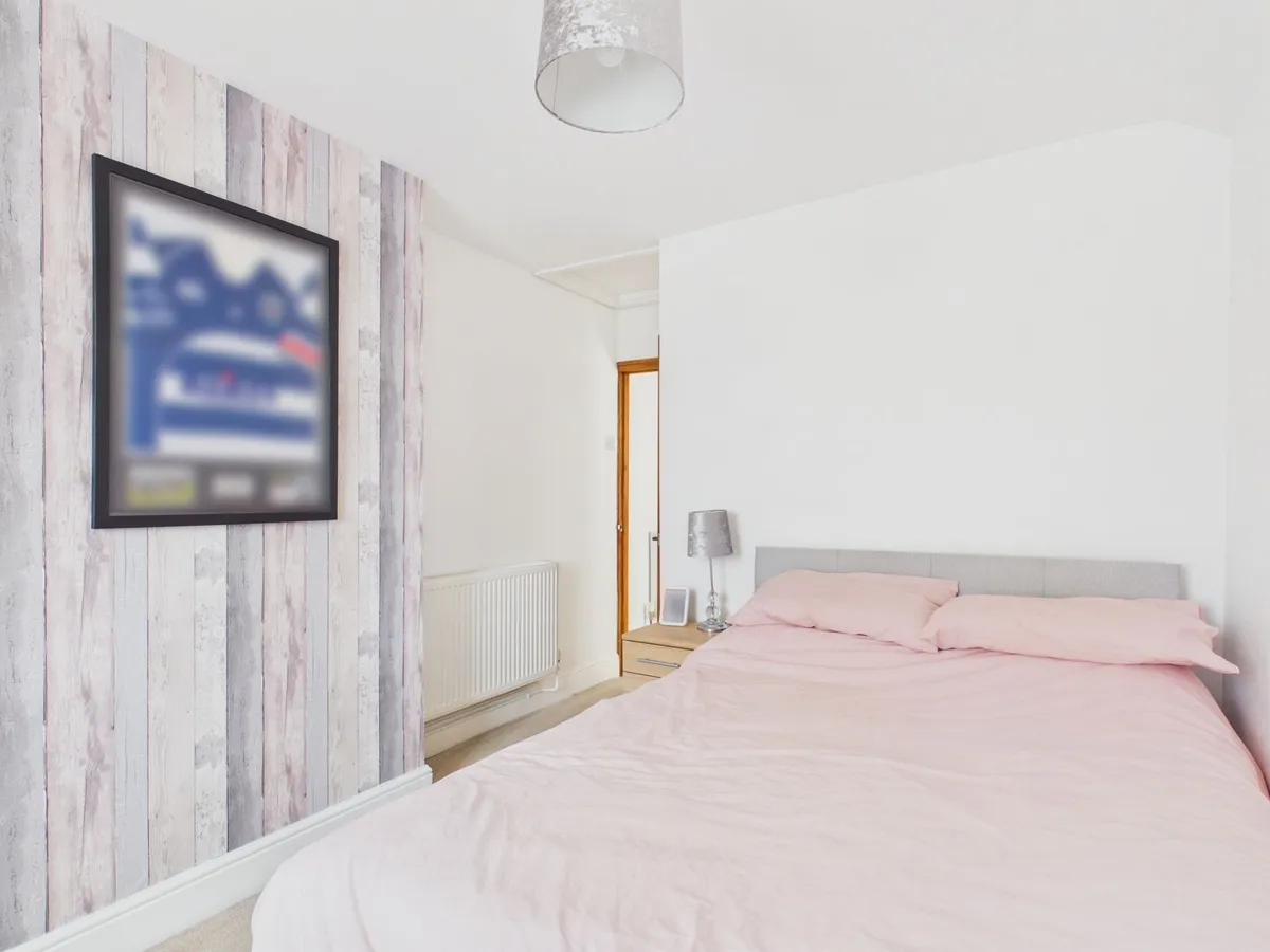 Park Crescent, Barry, CF62