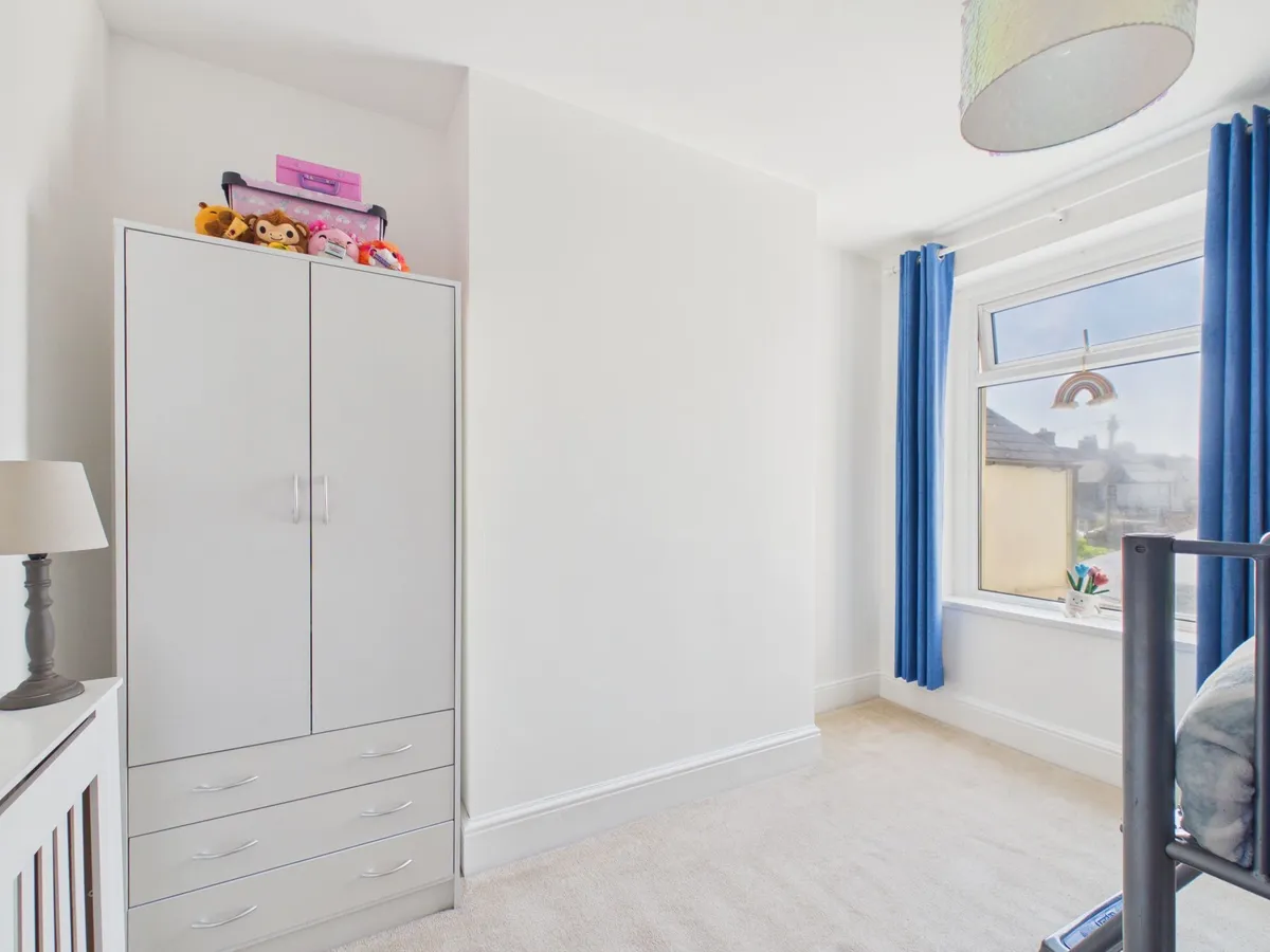 Park Crescent, Barry, CF62