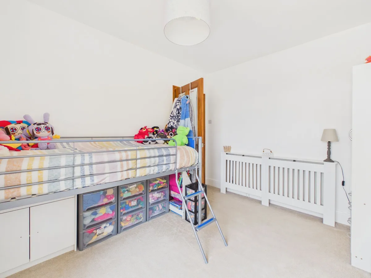 Park Crescent, Barry, CF62