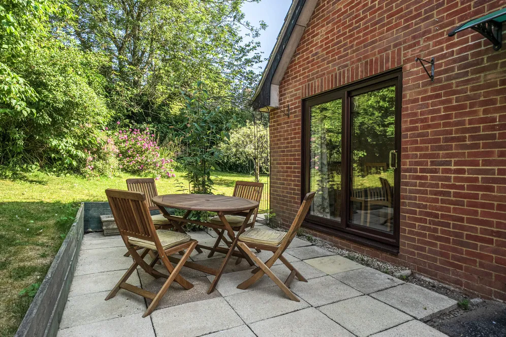 Hughes Close, Marlborough, SN8 photo 6