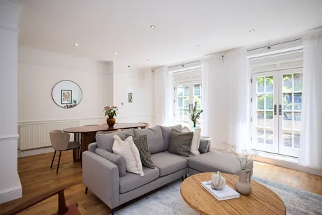 Elgin Avenue, London, W9