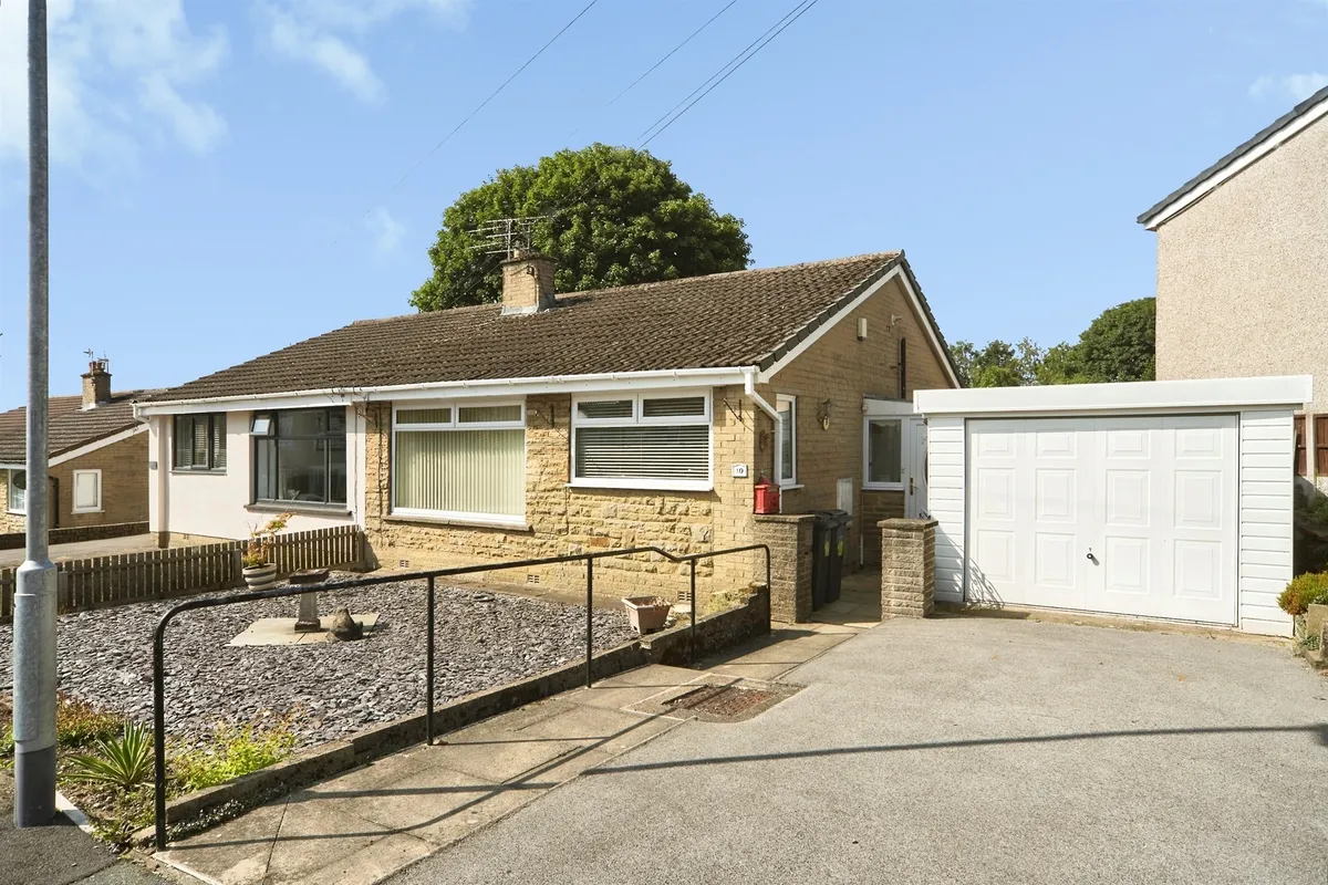Moor Drive, Oakworth, Keighley