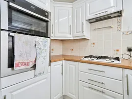 Moor Drive, Oakworth, Keighley thumb 3