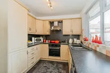 Joffre Avenue, CASTLEFORD