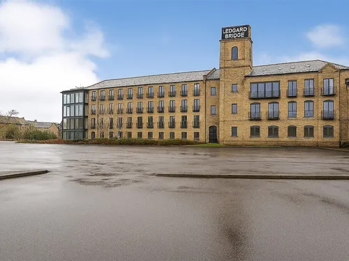 Ledgard Wharf, MIRFIELDphoto
