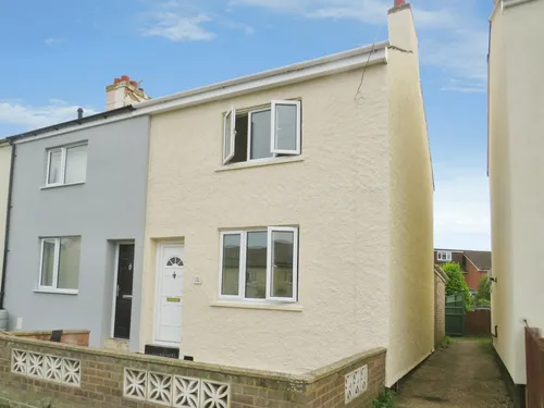 New Cheveley Road, NEWMARKETphoto