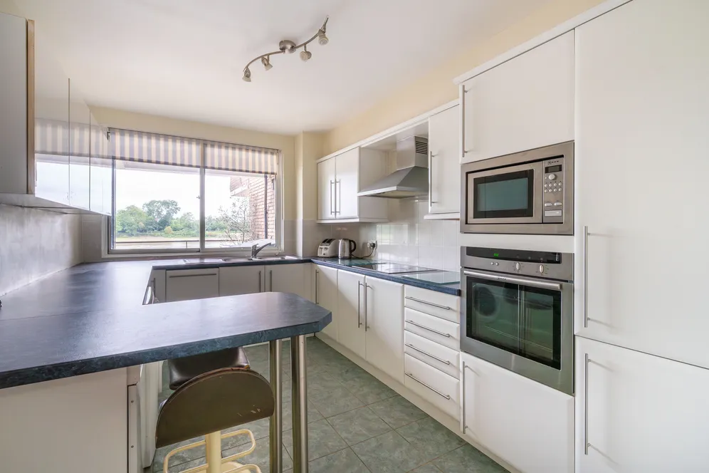 Stevenage Road, London, SW6 photo 11