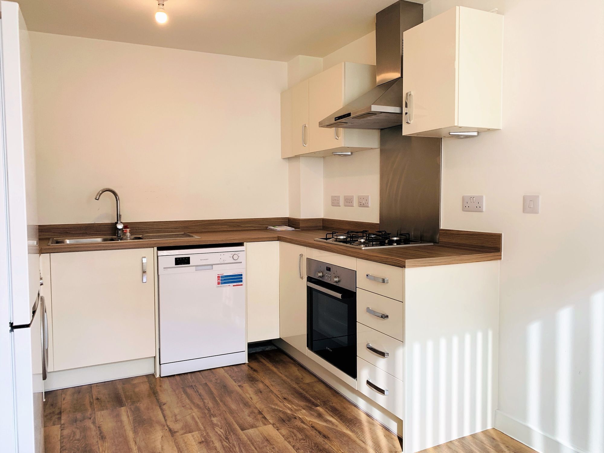 Firepool Crescent, Taunton Image 8