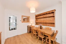 Tanners Crescent, Hertford