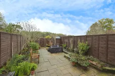 Tanners Crescent, Hertford