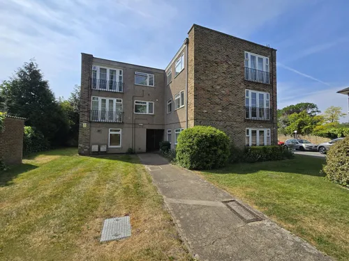 Tiptree Drive, ENFIELDphoto