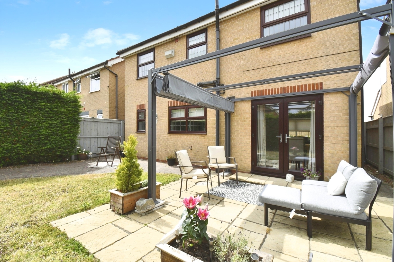 Kestrel Avenue, Hull Image 31