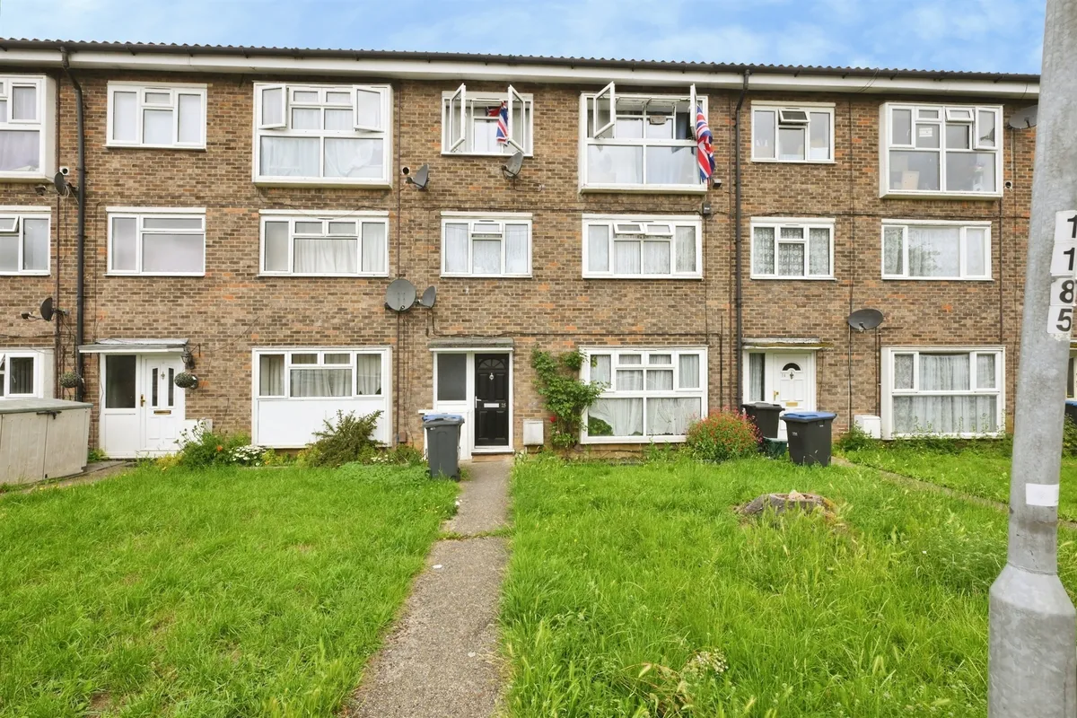 Hare Street Springs, HARLOW