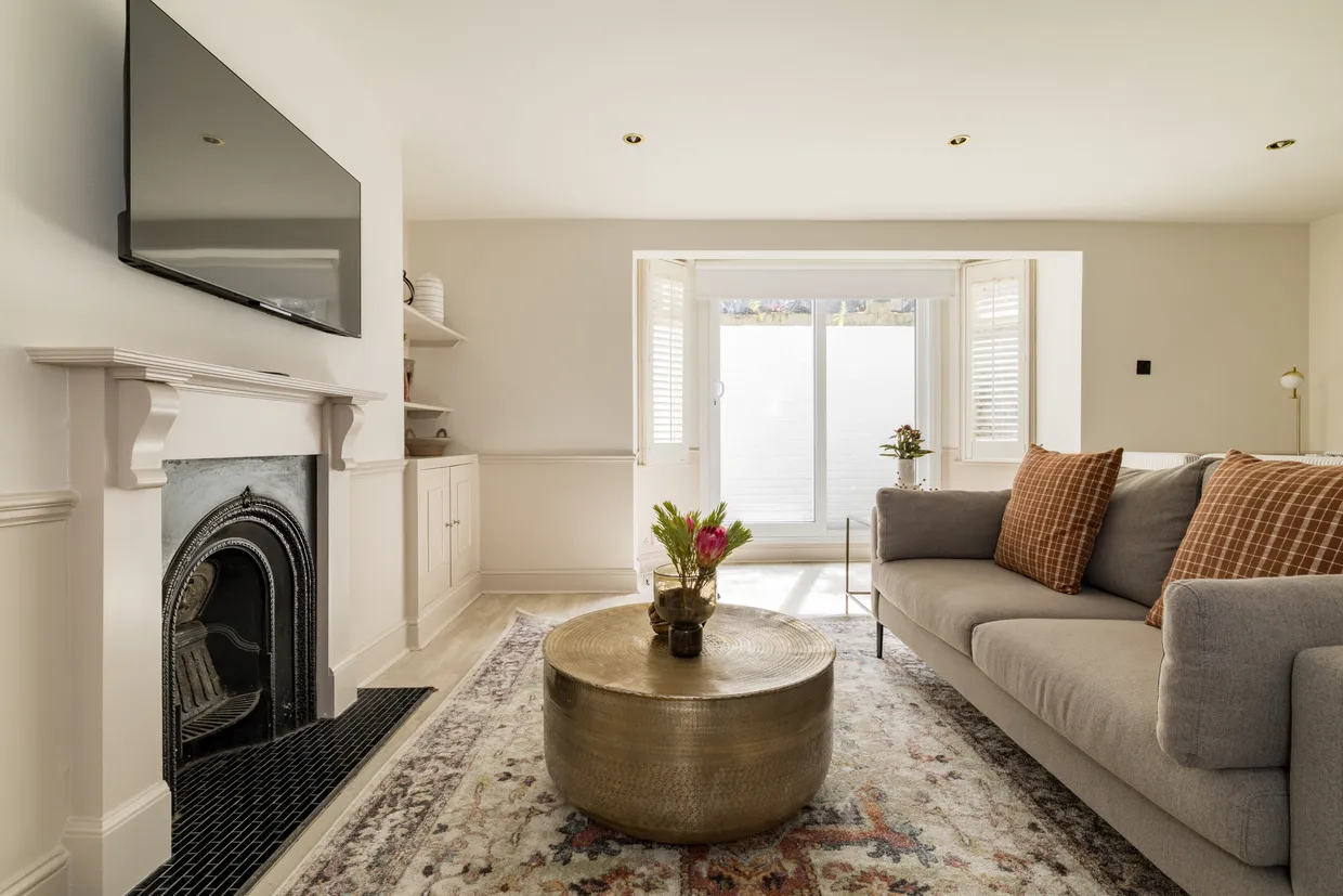 361 Clapham Road, London, SW9 photo 12