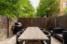 361 Clapham Road, London, SW9 photo 25