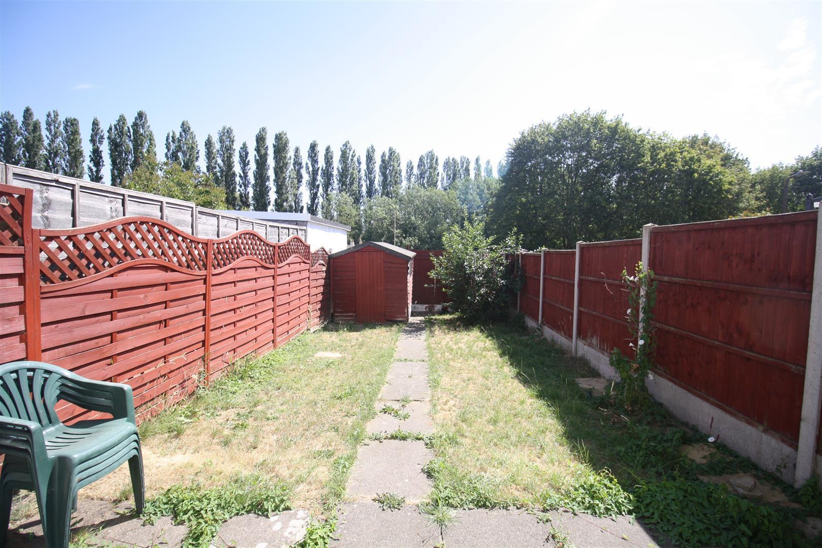 Kinloch Place, Bletchley, Milton Keynes Image 10