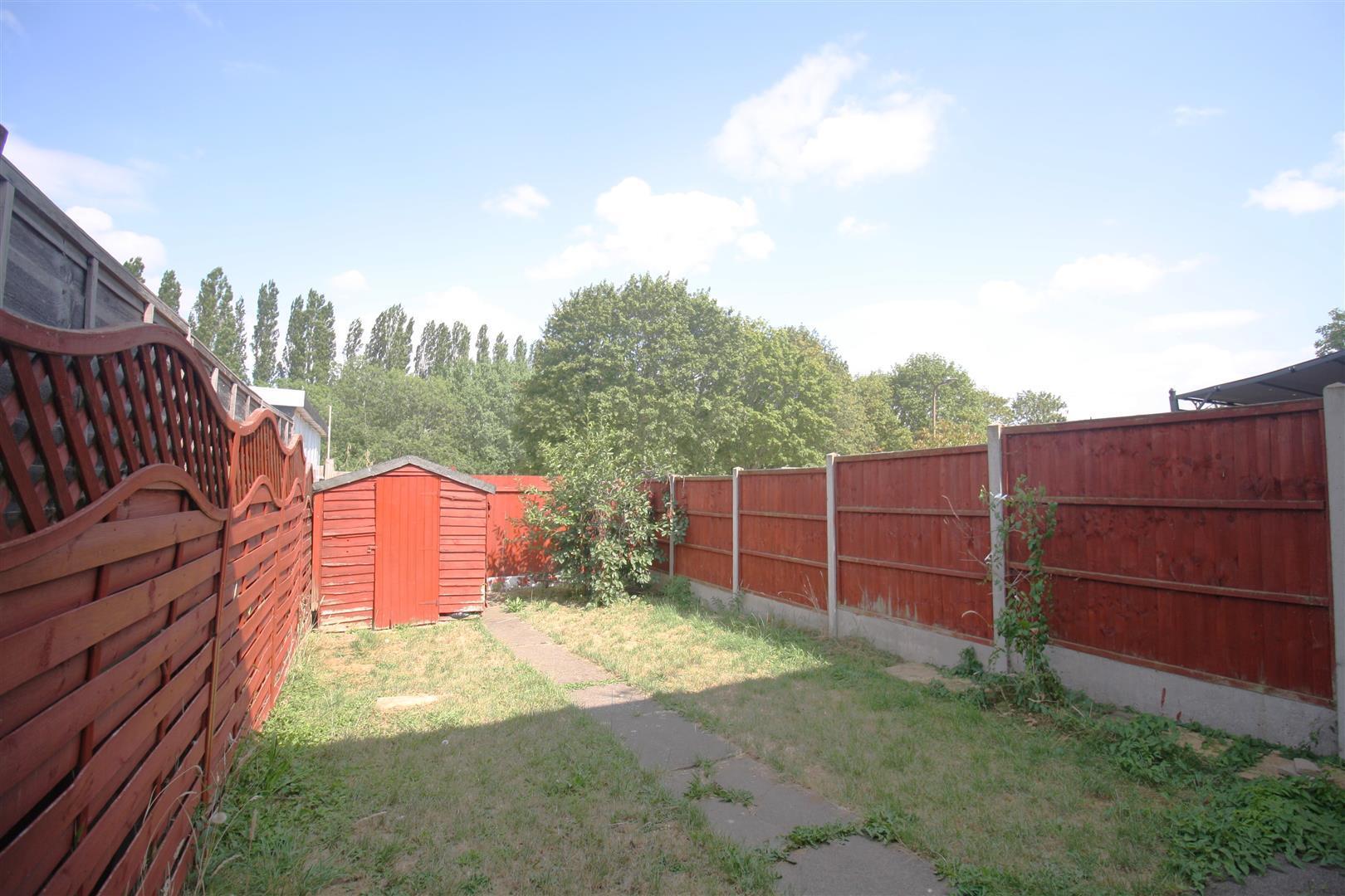 Kinloch Place, Bletchley, Milton Keynes Image 11