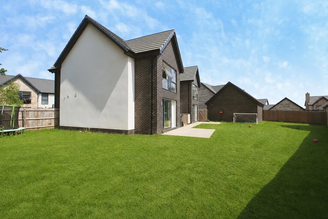 Property photo 23