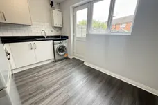 Thomson Close, RUGBY