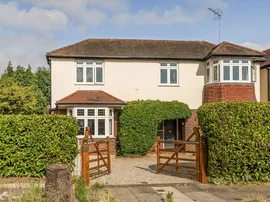 Chalkwell Park Avenue, ENFIELD photo