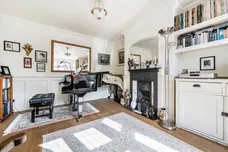 Chalkwell Park Avenue, ENFIELD
