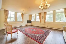 Lady Lane, Bingley